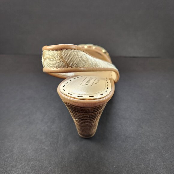 EUC - Coach Cynthia Signature Wedge Peep Toe Sandal Khaki Size 6B - Picture 6 of 16